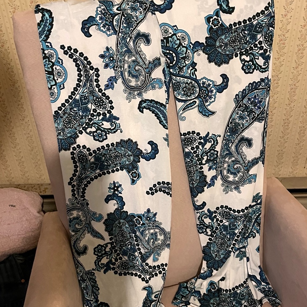 Elegant Paisley Print Women's Pants